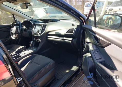 2021 Subaru Crosstrek Premium z USA, uszkodzony, nr VIN JF2GTAPC9M8654662